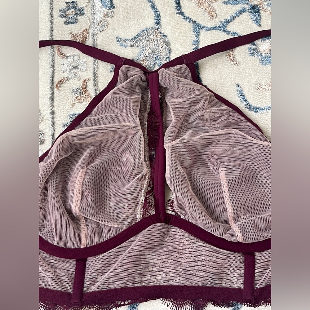 Victoria Secret Women's Whimsygoth Alluring Lace Sheer Bralette Burgundy 36C - Picture 12 of 14